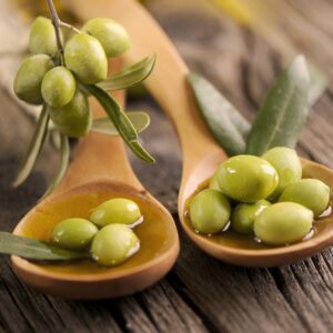 Fundo Montoya Aceituna Verde Entera X 1/2 Kilo