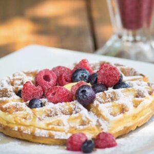Waffles acompañados de berries